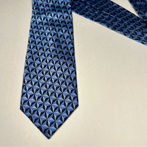 GIORGIO MORESCHI Heavy Blue Geometric Patterned Blue Classic Silk Tie - Picture 2 of 7
